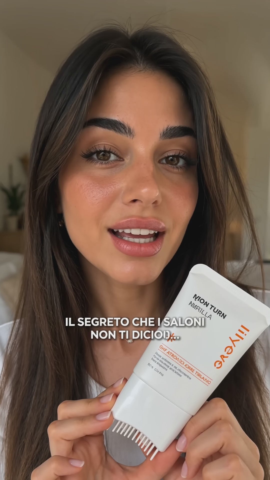 Carica il video: 